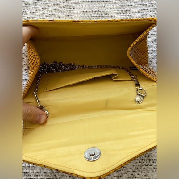 Mini bag 💛 - Picture 4 of 4